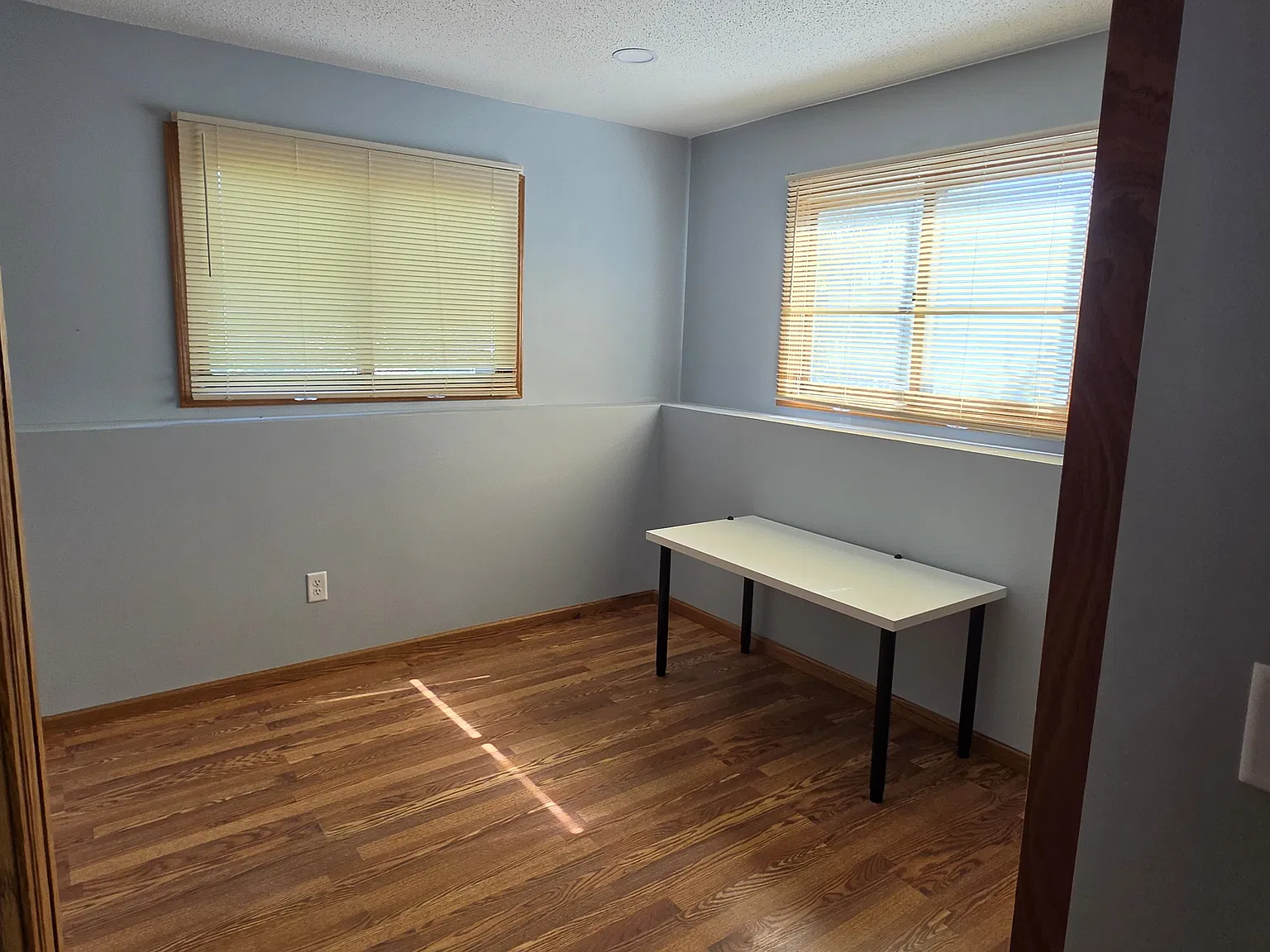 5 bed, 1442 sqft, $2,500 — Photo 4