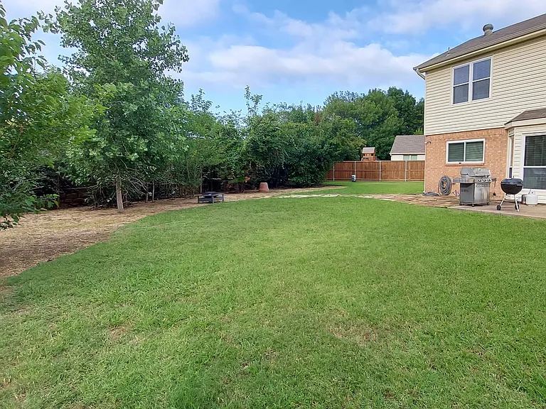 2548 Windchase Dr — Photo 10