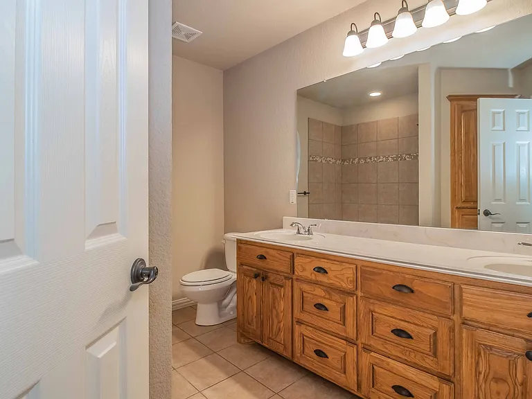 5957 Stacy Ln — Photo 20