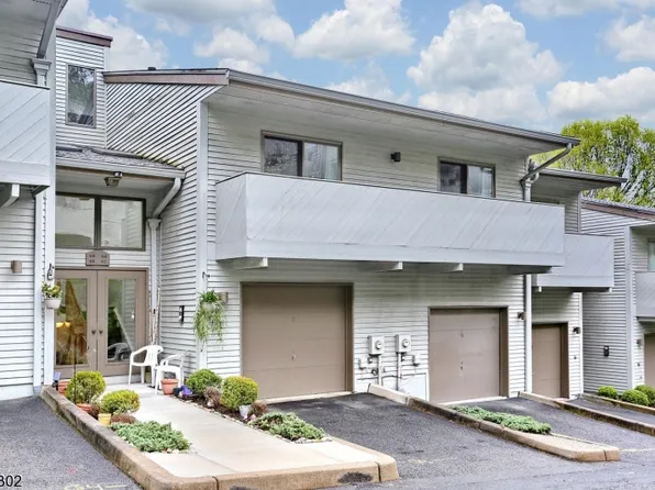 64 Adams Ter, Clifton City, NJ 07013