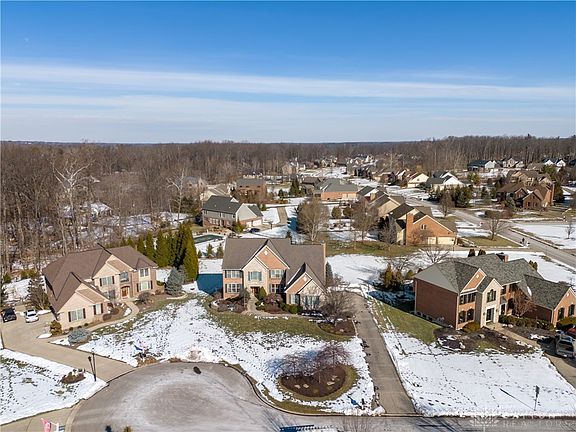 2nd image of 872 Eagleview Ct