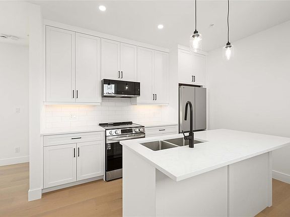 5th image of 2549 Doctors Rd