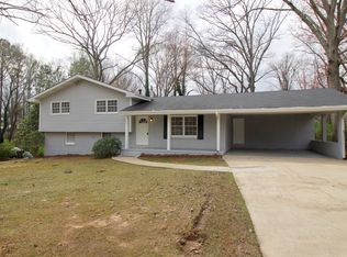 5555 Stewart Woods Dr, Douglasville, GA 30135