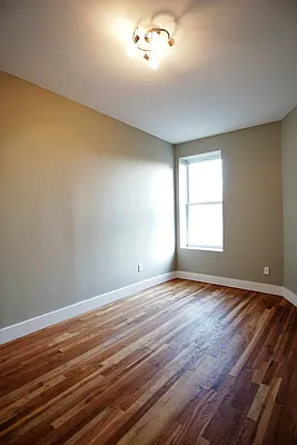 Rented by Lofts and Flats LLC | media 6