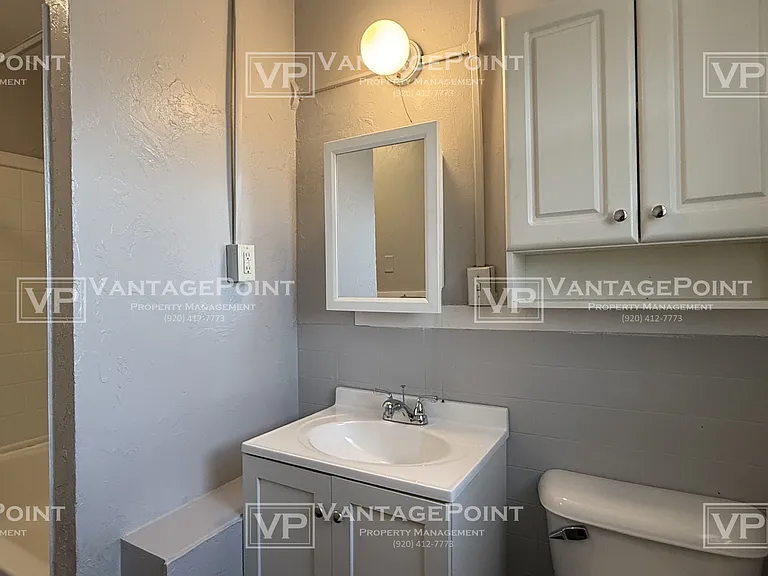 813 N Broadway — Photo 11