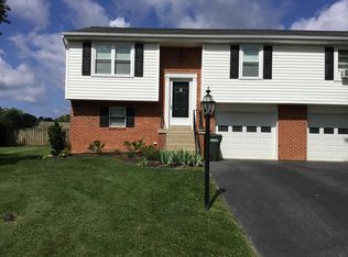 8 Windolph Ct #8, Lititz, PA 17543