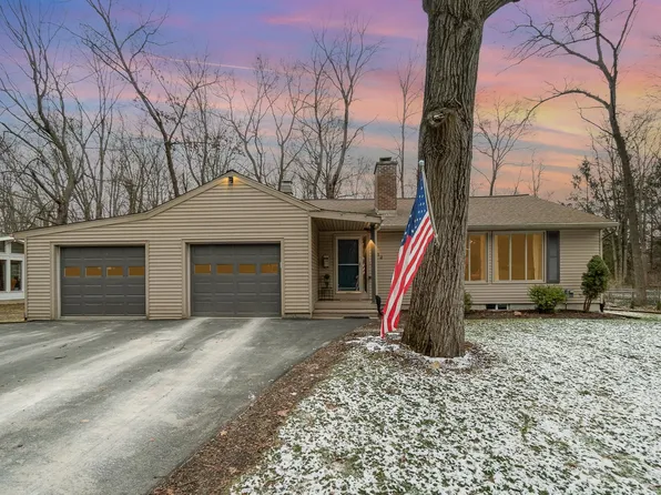 5312 Nurmi Dr, Midland, MI 48640