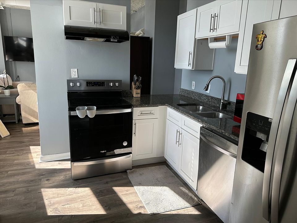 1st image of 20 Marietta St NW APT 10E