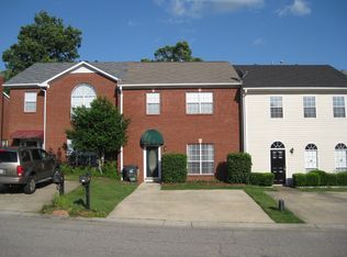 206 Cambrian Ridge Trl, Pelham, AL 35124