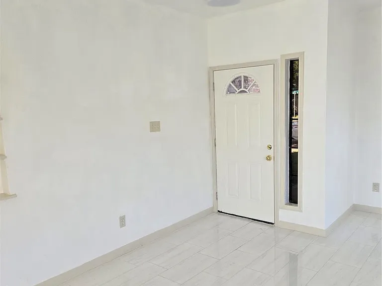 16203 Dryberry Ct — Photo 20