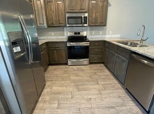 2093 Oriole St #D, Springdale, AR 72764