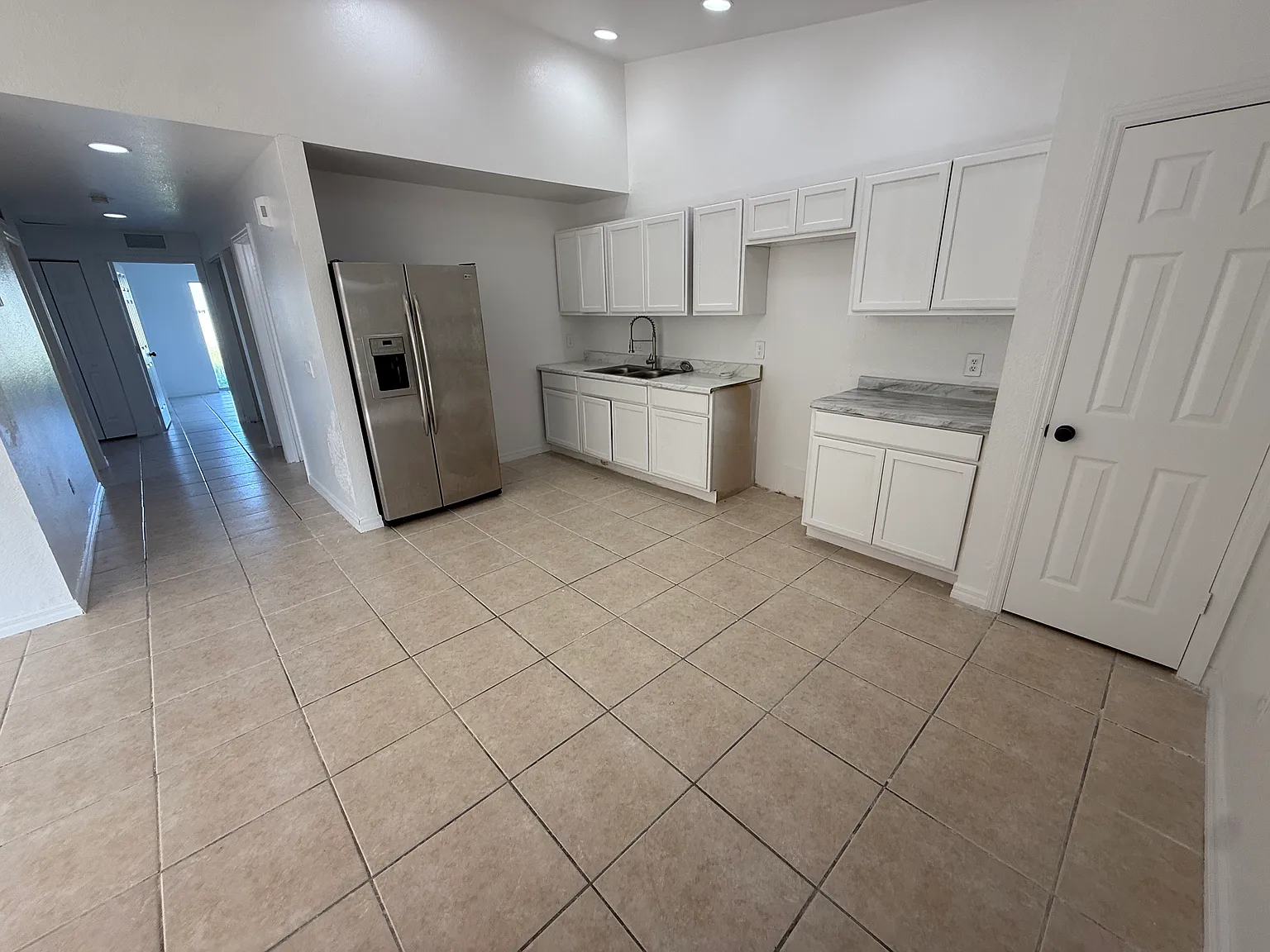 3 bed, 1208 sqft, $1,500 — Photo 3