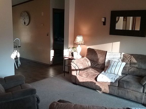 3rd image of 24902 NE 354th St