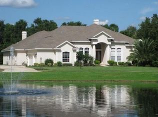 1462 Kensington Woods Dr, Lutz, FL 33549