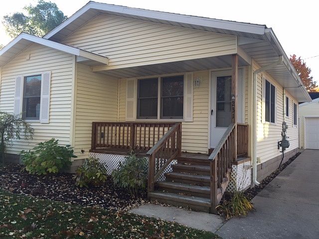 1st image of 231 W Logan St