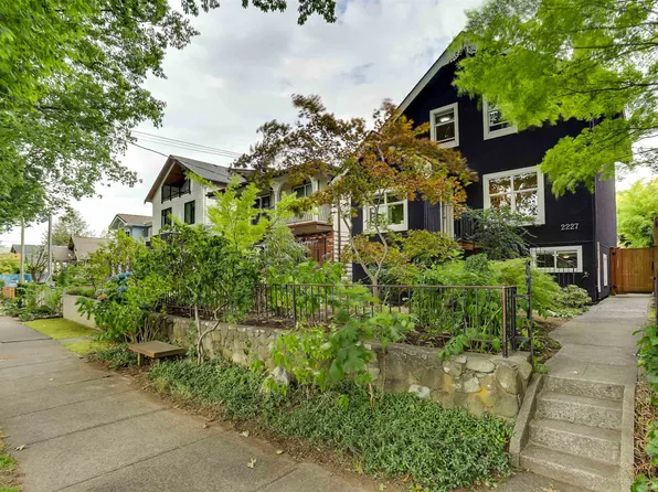 2227 E 7th Ave, Vancouver, BC V5N 1S8