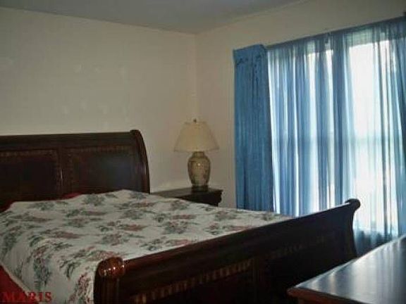4th image of 5353 Somerworth Ln