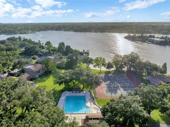 451 Oak Haven Dr, Altamonte Springs, FL 32701