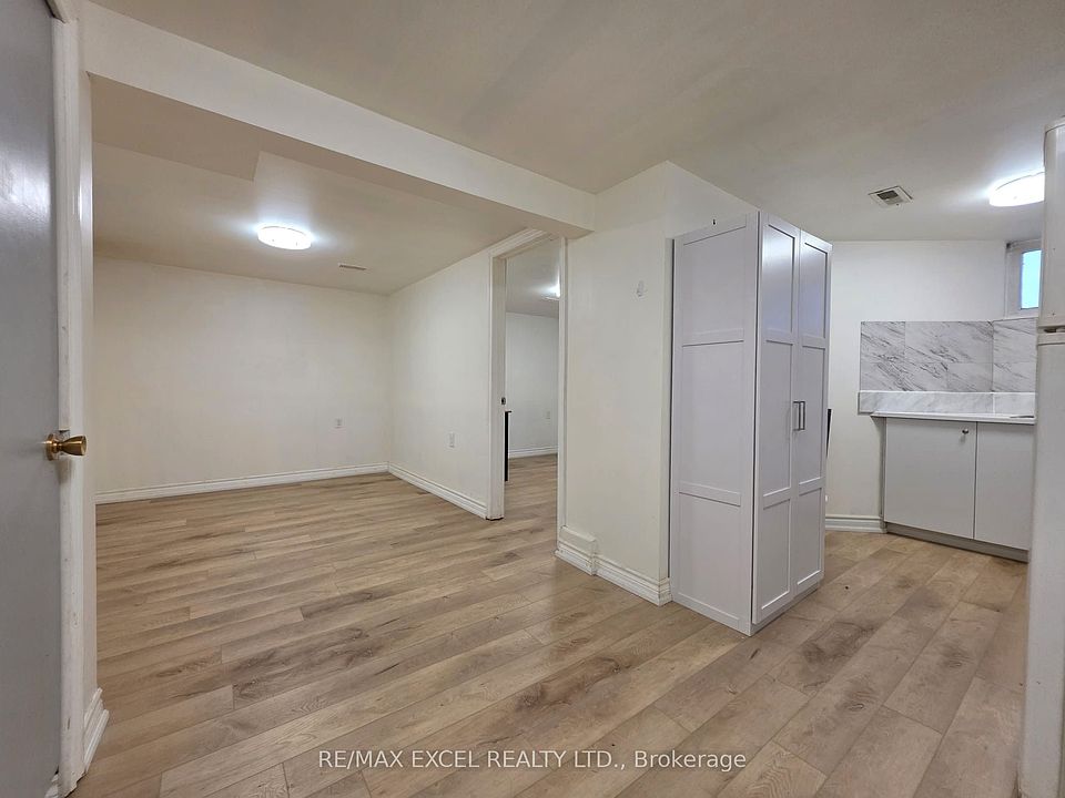 1st image of 22 Northpark Rd #Basement