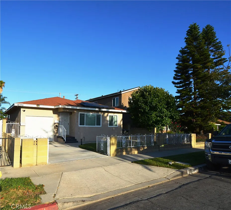 2 bed, 745 sqft, $2,800 — Photo 4
