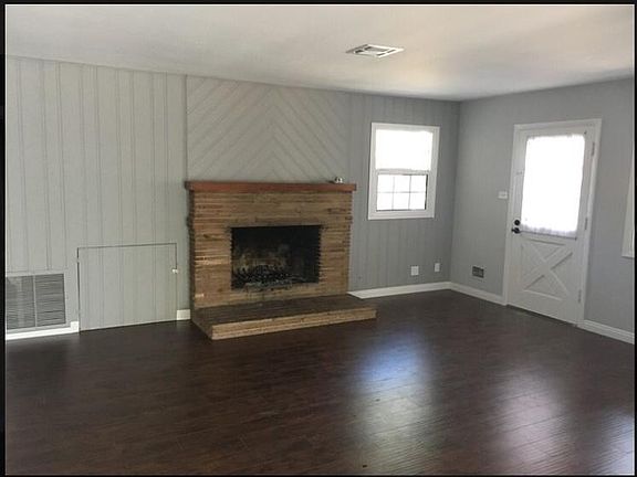4th image of 22024 Celes St