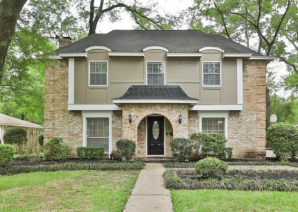 1st image of 2122 Pine River Dr