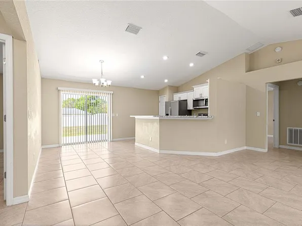 12150 SE 88th Ct, Belleview, FL 34420