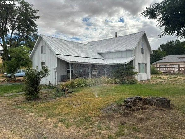 46947 Kirkpatrick Rd, Pendleton, OR 97801