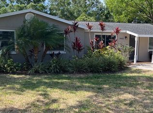 8902 W Cluster Ave, Tampa, FL 33615
