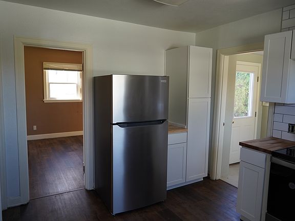 5th image of 510 Kittitas St #A