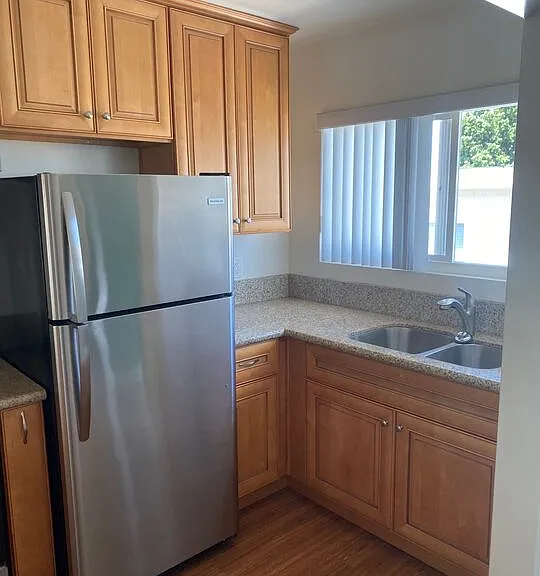 4244 Duquesne Ave #8 — Photo 10