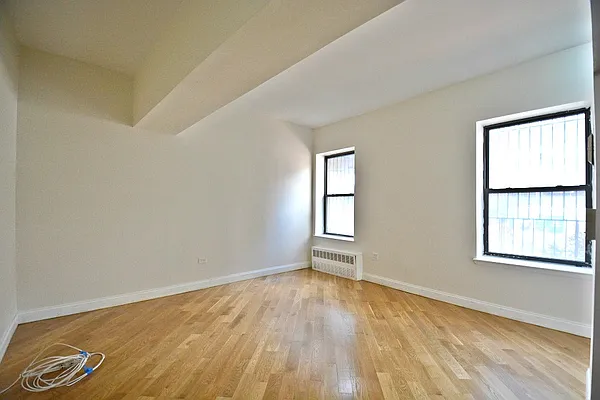 25 Lafayette Avenue #1C