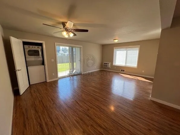 2007 Aaron Dr #104, Lynden, WA 98264