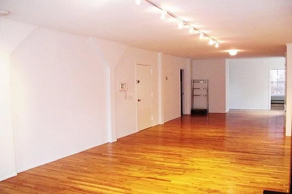 Rented by Corcoran | media 41