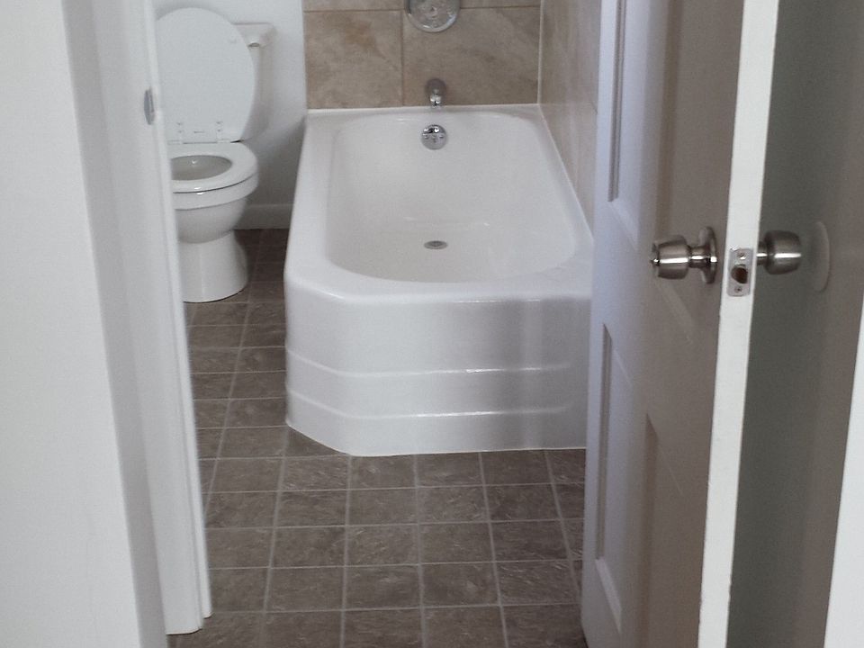 Tub