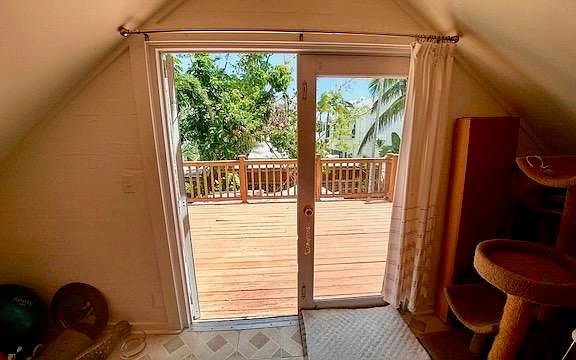 2nd image of 1420 Petronia St #2