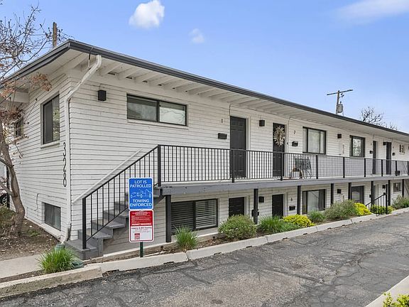 2nd image of 328 E 2nd Ave APT 6