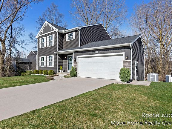 3rd image of 4950 Meadow Brown Dr