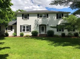 215 Farnese Ct, Lebanon, OH 45036