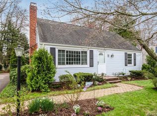 68 Benton Ln, Glastonbury, CT 06033