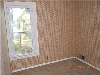 5th image of 268 W Liberty St