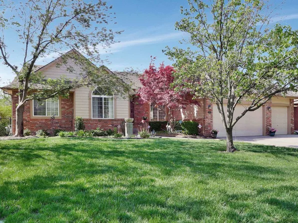 13111 E Castlewood Cir, Wichita, KS 67230