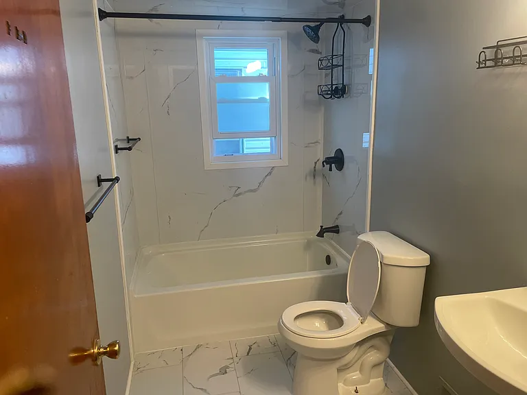 24 Grand Ave #1 — Photo 5