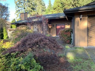 1140 Tideview Ter, Coos Bay, OR 97420