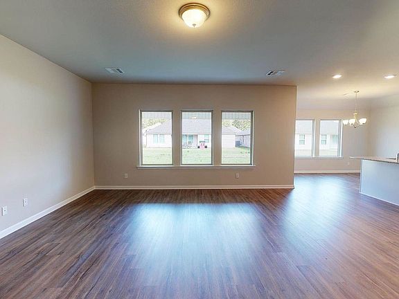 2nd image of 16766 Highland Heights Dr