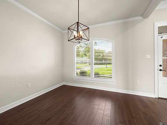 3rd image of 16056 W Lakepoint Ct