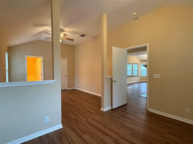 25 Azalea Dr — Photo 13