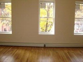 2nd image of 33 W 174th St