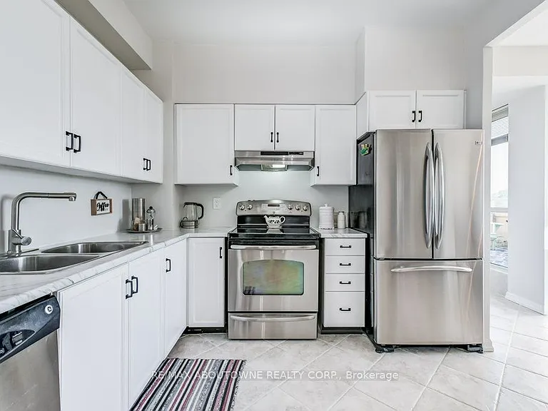 2511 Lakeshore Rd W #519 — Photo 14