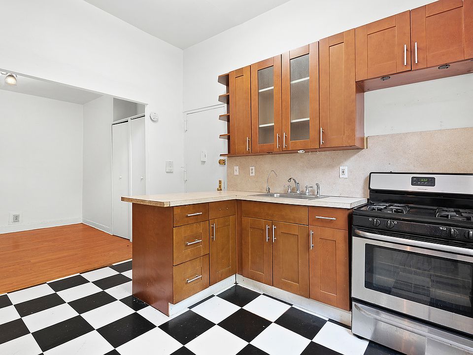 1st image of 105 Rogers Ave #A